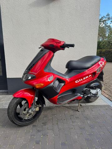 ⭐️Gilera runner 50cc 2 takt Brom🇳🇱Pogali editie 15000 km⭐️ beschikbaar voor biedingen