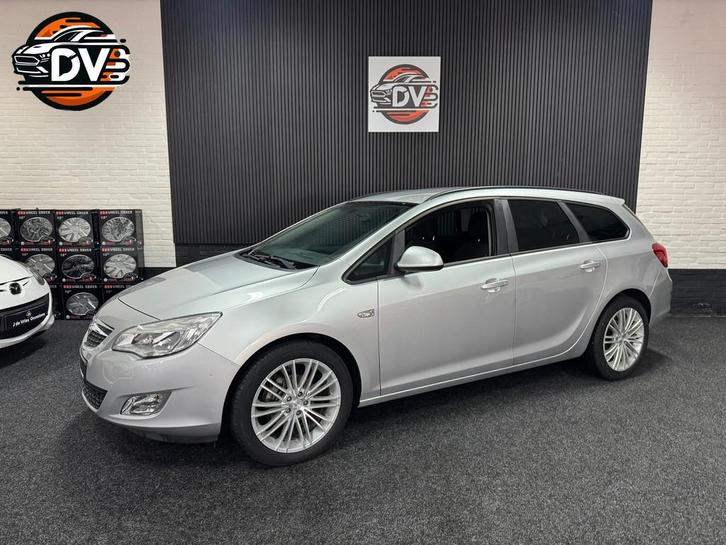 Opel Astra Sports Tourer 1.4 Edition LMV AIRCO TREKHAAK ELEK, Auto's, Opel, Bedrijf, Te koop, Astra, ABS, Airbags, Airconditioning