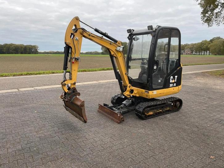 Caterpillar 301.7D minigraver (bj 2018), Zakelijke goederen, Machines en Bouw | Kranen en Graafmachines, Graafmachine