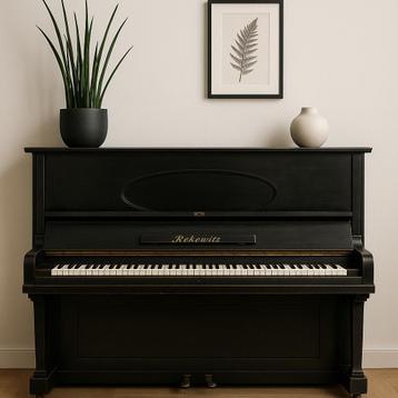 Rekewitz zwarte Piano beschikbaar voor biedingen