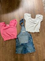 Setje jeans korte broek met bretels en tshirt wit en roos, Kinderen en Baby's, Kinderkleding | Maat 122, Ophalen of Verzenden
