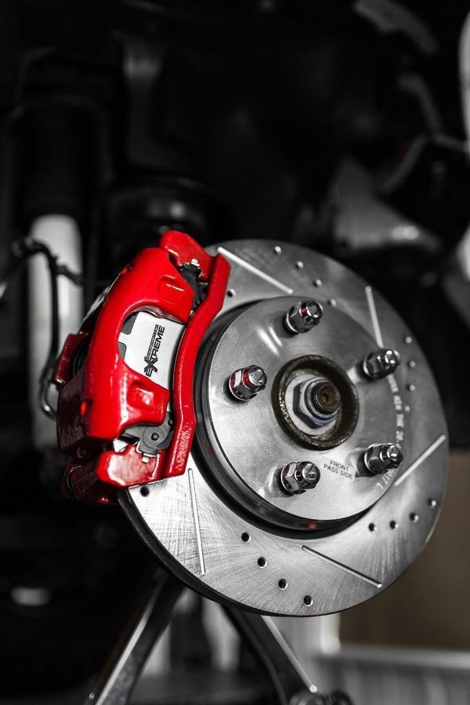 Remklauwen Spuiten - Strakke en Sportieve Look voor je Auto, Auto diversen, Tuning en Styling, Ophalen