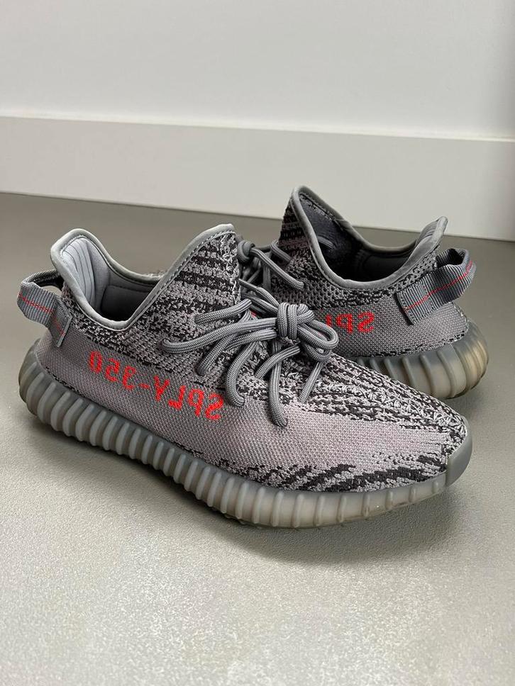 ADIDAS YEEZY BOOST 350 V2 BELUGA 2.0 40 2/3, Kleding | Heren, Schoenen, Zo goed als nieuw, Overige kleuren, Ophalen