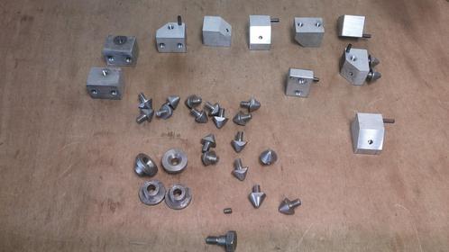 Cliponbouten aluminium blokken ijzerwaren rvs, Doe-het-zelf en Verbouw, Motoren, Zo goed als nieuw, Elektromotor, Minder dan 1400 rpm