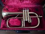 Adams bugel, Muziek en Instrumenten, Blaasinstrumenten | Trompetten, Gebruikt, Ophalen of Verzenden, Bes-trompet, Met koffer