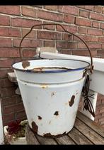 Zéér oude, gehavende, doorleefde witte emaille emmer. Metaal, Antiek en Kunst, Verzenden