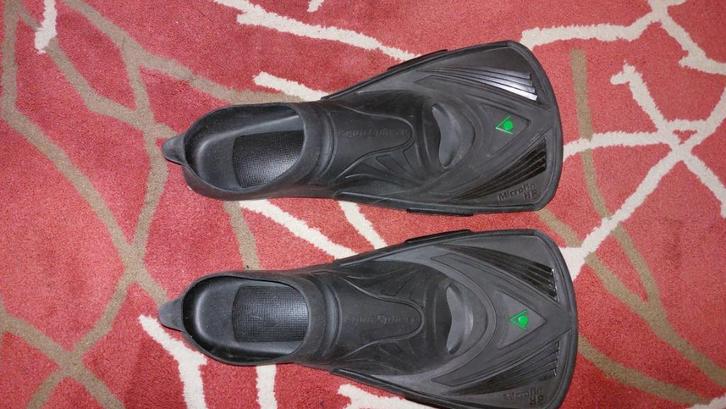 Aqua Sphere Microfin HP zwemvliezen, Watersport en Boten, Snorkelen, Zo goed als nieuw, Snorkelvinnen, Ophalen of Verzenden