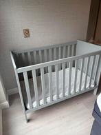 Ledikant met matras van babypark, Kinderen en Baby's, Babywiegjes en Ledikanten, Ophalen, Zo goed als nieuw, Ledikant
