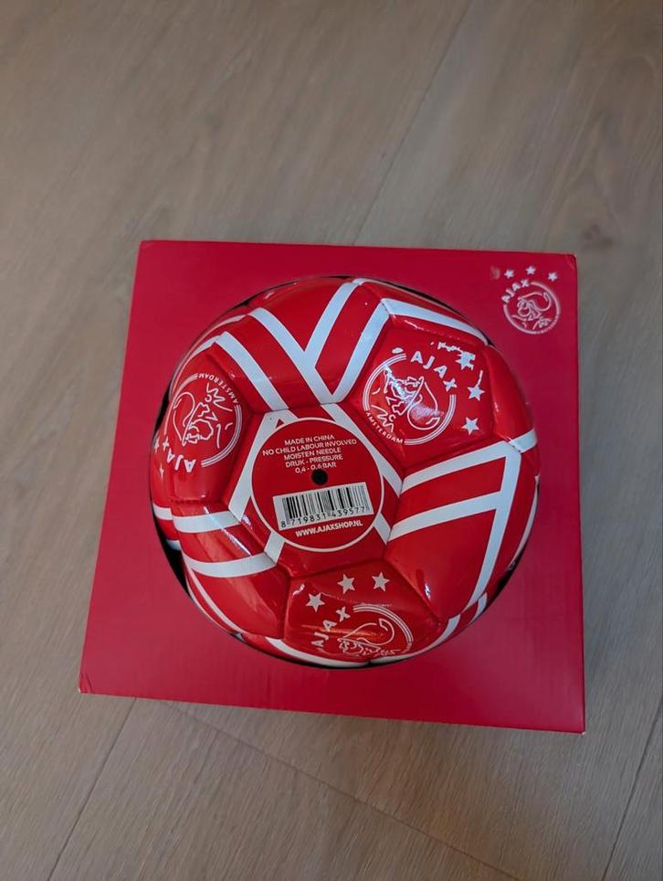 Ajax Voetbalset - Compleet met Pomp & Pionnen!, Sport en Fitness, Voetbal, Ophalen of Verzenden