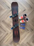 Snowboard merk NEXT met hard boots schoenen, Ophalen, Gebruikt, Schoenen
