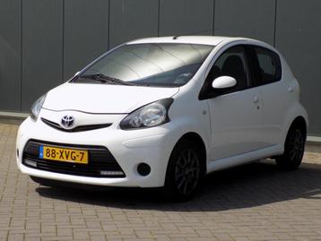 Toyota Aygo Toyota Aygo 1.0 VVT-i Aspiration Airco|5-deurs||