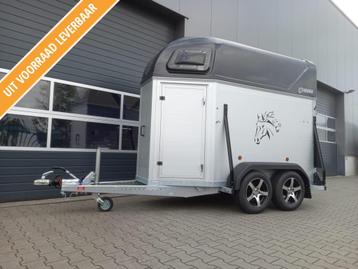 Henra 2-paards trailer nieuw - SHOWROOMMODEL beschikbaar voor biedingen
