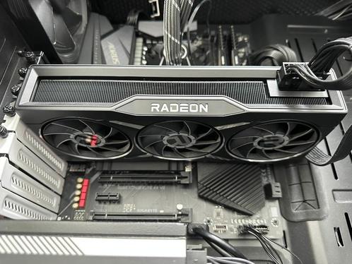 AMD Radeon rx 6950 xt FE edition, Computers en Software, Videokaarten, Zo goed als nieuw, AMD, PCI-Express 5.0, GDDR6, HDMI, DisplayPort