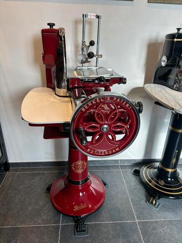 Prachtige oude snijmachine berkel gerestaureerd beschikbaar voor biedingen