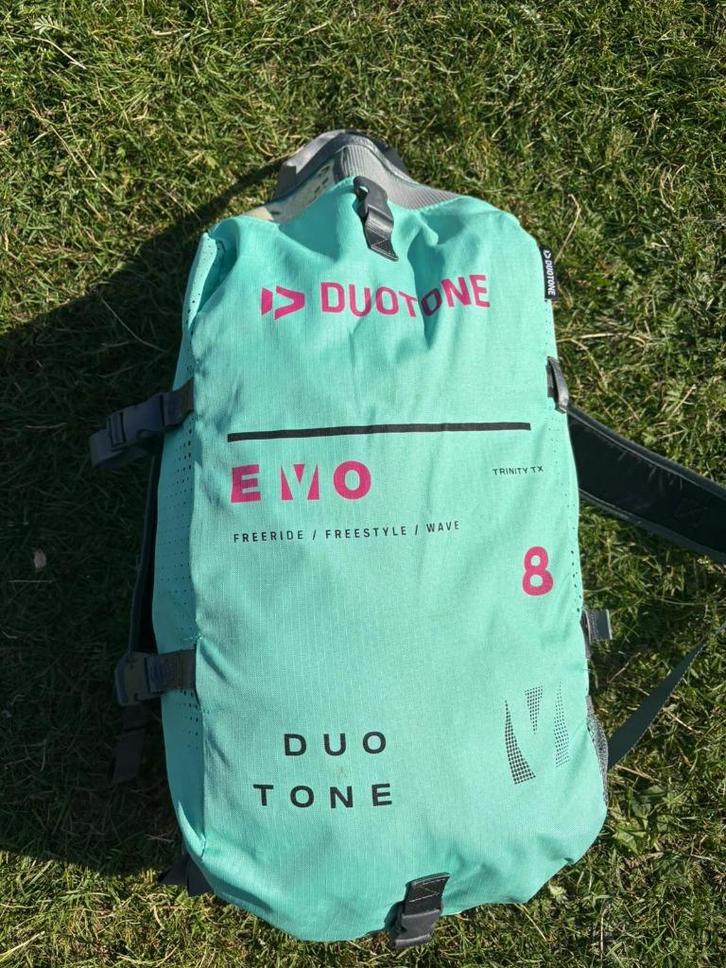 DUOTONE 2025 KITES & F-One Bandit 2022, Watersport en Boten, Kitesurfen, Zo goed als nieuw, Kite, 9 m², Twintip, Ophalen of Verzenden