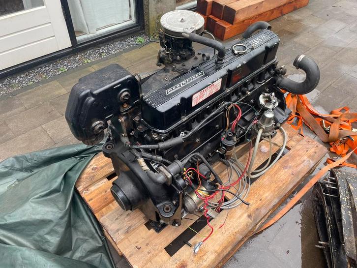 Mercruiser 165 pk 6 cilinder inlijn, Auto-onderdelen, Motor en Toebehoren, Gebruikt, Ophalen