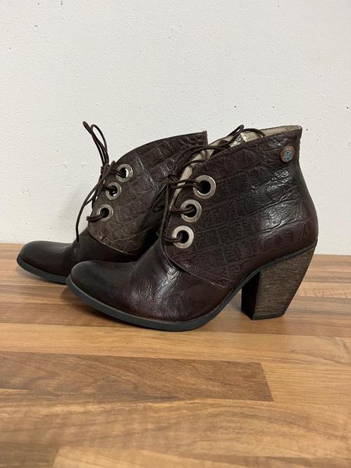 Dames laarzen | Grotesque | maat 39, Kleding | Dames, Schoenen, Zo goed als nieuw, Lage of Enkellaarzen, Bruin, Ophalen of Verzenden