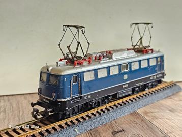 modeltrein Ho marklin E 110 234-2 locomotief metaal beschikbaar voor biedingen