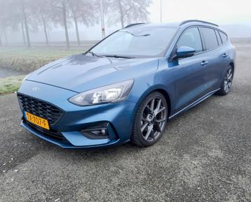 Ford Focus 2.0 ST Line  beschikbaar voor biedingen