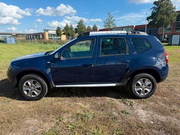 Dacia Duster 1.2 TCE 125 4X2 2015 Blauw executive  beschikbaar voor biedingen