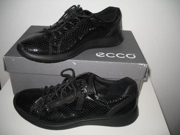 ECCO Leren Croco Zwart Sneakers Soft 5 Maar 39 beschikbaar voor biedingen