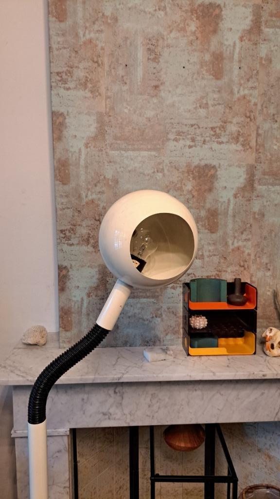 Hala Zeist vintage vloerlamp gooseneck wit 1970 zeldzaam, Huis en Inrichting, Lampen | Vloerlampen, Gebruikt, 100 tot 150 cm, Kunststof