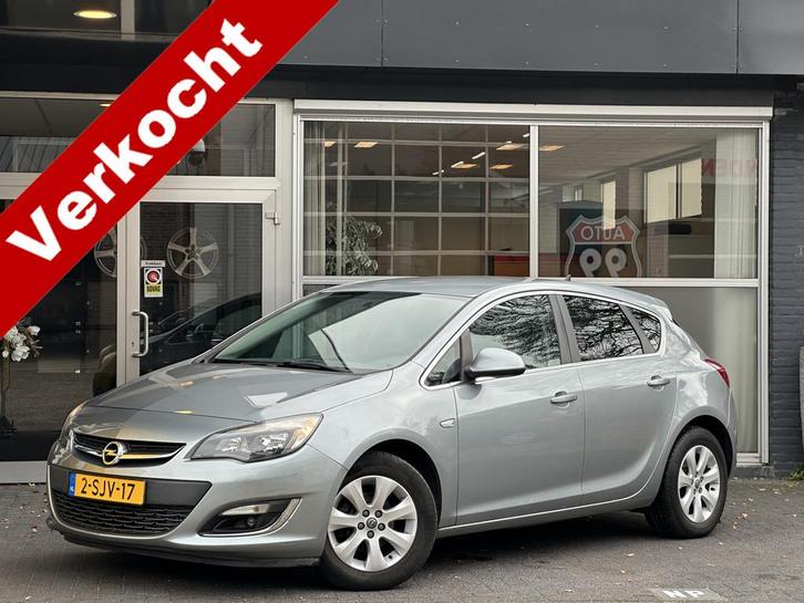 Opel Astra 1.4 Turbo Business + CRUISE/ AIRCO / TREKHAAK / N, Auto's, Opel, Bedrijf, Te koop, Astra, ABS, Airbags, Airconditioning
