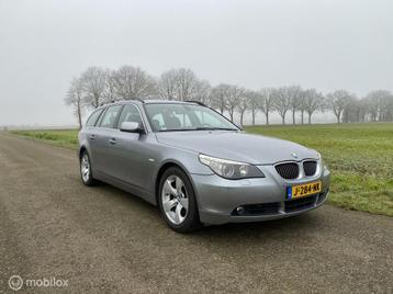 BMW 5-serie Touring 525i High Executive Volleder Pano Xenon beschikbaar voor biedingen