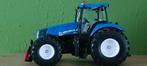 SIKU - NEW HOLLAND T8. 390, Hobby en Vrije tijd, Modelauto's | 1:32, Ophalen of Verzenden, Zo goed als nieuw, Tractor of Landbouw