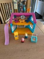 Peppa pig club huis zgan en kompleet, Kinderen en Baby's, Speelgoed | Poppenhuizen, Ophalen of Verzenden, Zo goed als nieuw
