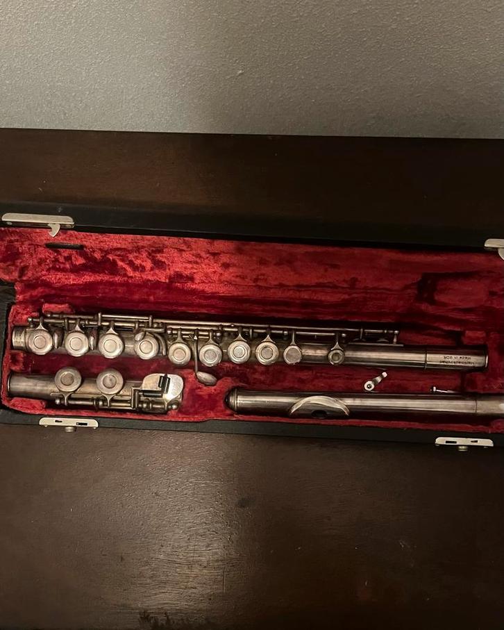 Dwarsfluit Gebrüder Mönnig, Muziek en Instrumenten, Blaasinstrumenten | Dwarsfluiten en Piccolo's, Gebruikt, Dwarsfluit, Met koffer of tas