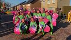 Schitterende groep orchideeën,  10 dames pakken, Kleding | Dames, Carnavalskleding en Feestkleding, Ophalen, Gedragen
