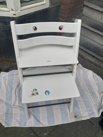 Stokke Tripp Trapp stoel in de kleur wit. Mooie originele st beschikbaar voor biedingen