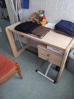 Bureau met lades, Huis en Inrichting, Ophalen, In hoogte verstelbaar, Gebruikt, Bureau