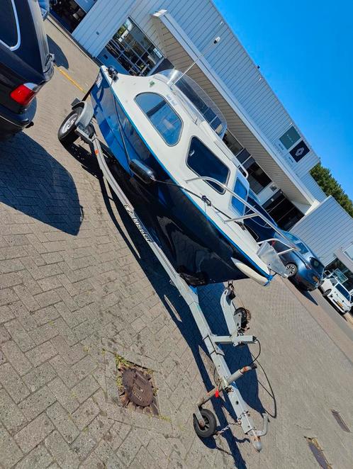 Shetland 535 met 40pk, Watersport en Boten, Motorboten en Motorjachten, Zo goed als nieuw, Polyester, Tot 6 meter, Benzine, Ophalen of Verzenden