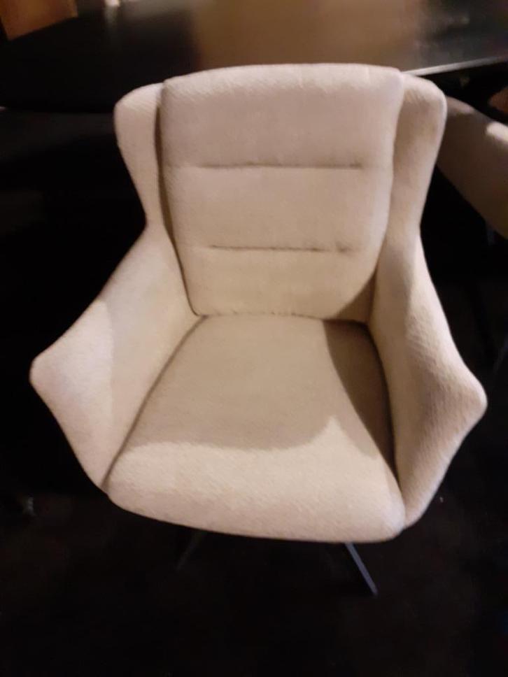 Eetkamerstoelen 360 draaibaar.stof showmodellen.NIEUW., Huis en Inrichting, Stoelen, Nieuw, Vijf, Zes of meer stoelen, Metaal