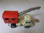 1958 CIJ No: 3/82 RENAULT CRANE TRUCK (Opknapper.) France., Hobby en Vrije tijd, Modelauto's | 1:43, Ophalen of Verzenden, Gebruikt