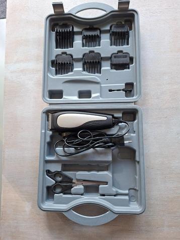 Tondeuse set voor vachtonderhoud  beschikbaar voor biedingen