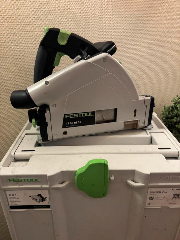 Te koop festool TS 55 REBQ SET, Doe-het-zelf en Verbouw, Gereedschap | Zaagmachines, Zo goed als nieuw, Invalzaag, 1200 watt of meer