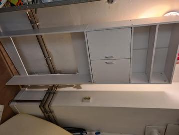 Wasmachine meubel beschikbaar voor biedingen