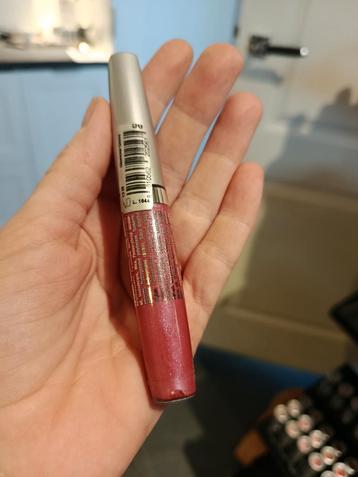 Nieuwe lipgloss  beschikbaar voor biedingen