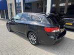 Toyota Avensis wagon 1.8 VVTi Dynamic Business DEALER O.H/TO, Auto's, Toyota, Euro 5, 15 km/l, Zwart, 4 cilinders