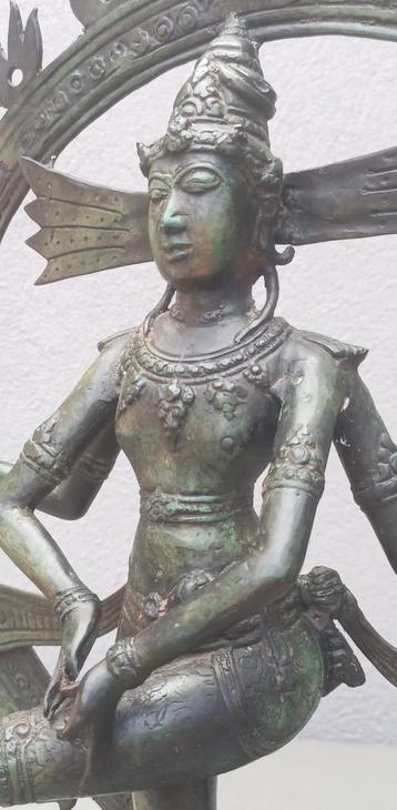 Antieke grote bronzen Shiva, Hindoeïstische Godheid. 58cm beschikbaar voor biedingen