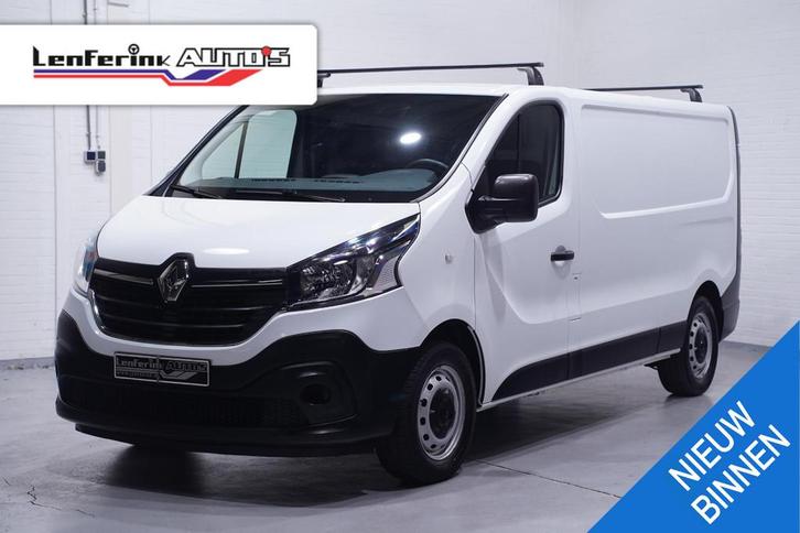 Renault Trafic 2.0 dCi 120pk L2H1 Airco, va 299,- p/mnd Laad, Auto's, Bestelauto's, Bedrijf, Te koop, ABS, Airconditioning, Alarm