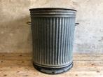 Grote zinken ribbelton | plantenbak | prullenbak | stadstuin, Gebruikt, Rond, Ophalen of Verzenden, Metaal