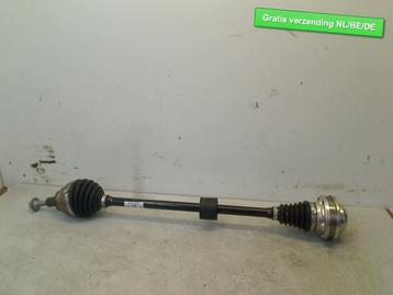 AANDRIJFAS RECHTS VOOR Tiguan (AD1) (5Q0407272DD) beschikbaar voor biedingen