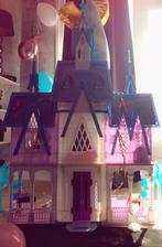 Frozen kasteel groot anna en elsa disney kasteel, Kinderen en Baby's, Speelgoed | Buiten | Speelhuisjes, Ophalen, Nieuw, Plastic