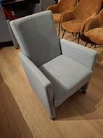 6 Eetkamerstoelen met wieltjes, Huis en Inrichting, Fauteuils, Ophalen, Minder dan 50 cm, Minder dan 75 cm, Zo goed als nieuw