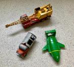 Diverse  Dinky Toys en Thunderbirds  TEAB, Hobby en Vrije tijd, Modelauto's | 1:43, Dinky Toys, Gebruikt, Bus of Vrachtwagen, Verzenden