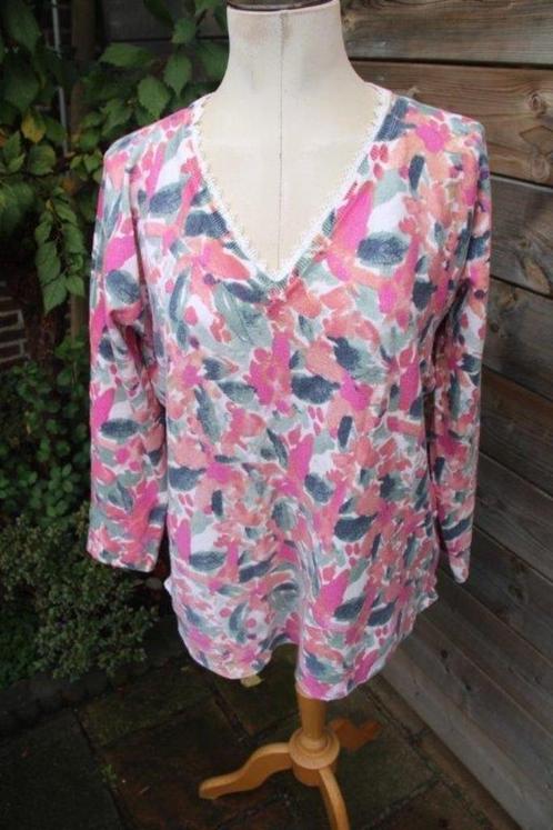 Trui groen/ roze Paprika mt S/M (44/46) Vaste prijs, Kleding | Dames, Truien en Vesten, Zo goed als nieuw, Maat 42/44 (L), Groen